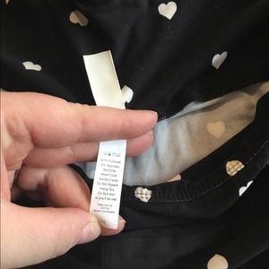 LuLaRoe Pants - Heart leggings NWOT LuLaRoe Pants - Heart leggings NWOT